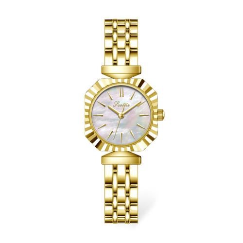 ساعه نسائية سكوت