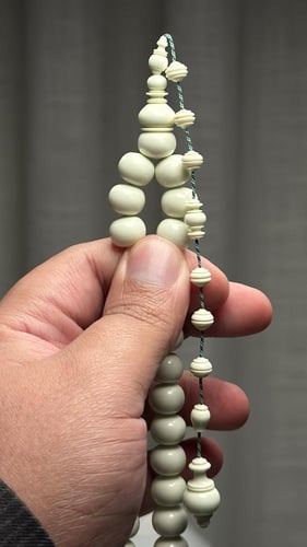 مسباح ضومنه فستقي تمليكة