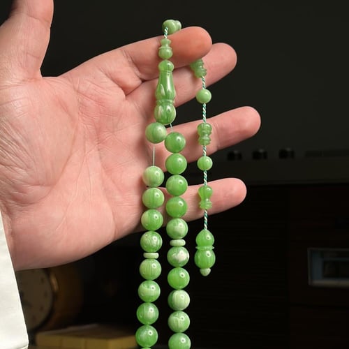 مسباح فاتوران اخضر تعريق ابيض تمليكة