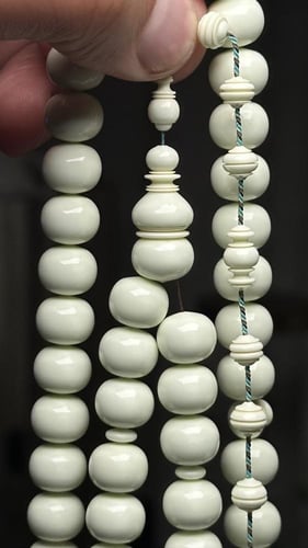 مسباح ضومنه فستقي تمليكة