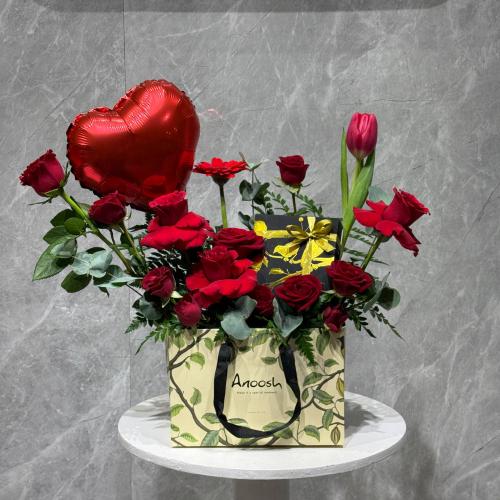 ورد وشوكلاتة أنوش