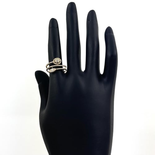 خاتم ذهب تصميم الماس بقصات الماركيز و الوفال- عيار...