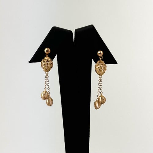 حلق ذهب كرات بيضاوية ذهب خالص- عيار 21