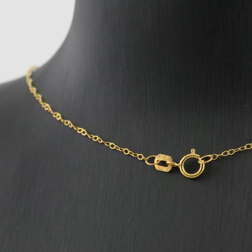 نصف طقم ذهب شكل هندسي - عيار 21