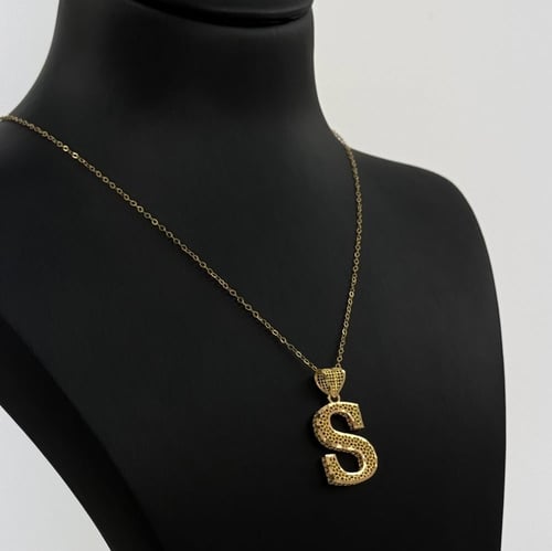 عقد ذهب حرف S - عيار 21