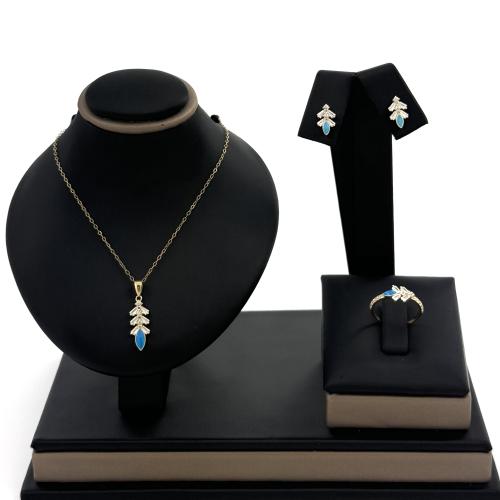 طقم ذهب اطفال تصميم الماس بقصات كرسمس تري - عيار 1...