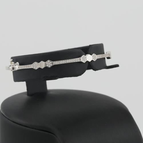 اسوارة ذهب بتصميم ألماس- عيار 18