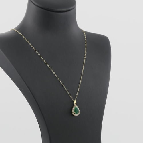 عقد ذهب بيير تصميم الماس لون اخضر - عيار 18