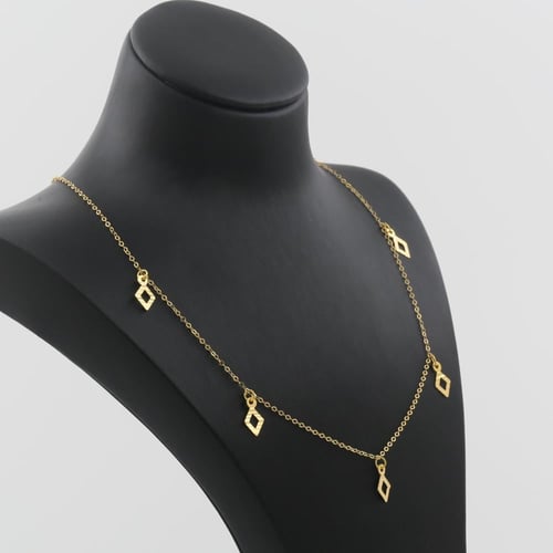 طقم ذهب مع مثلثات الذهب - عيار 21