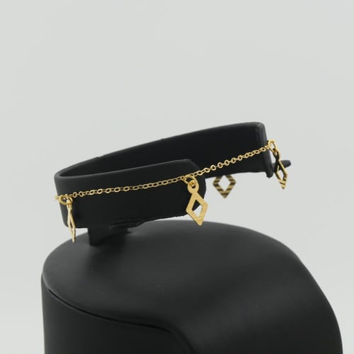 طقم ذهب مع مثلثات الذهب - عيار 21