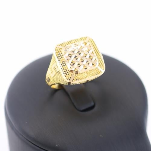 خاتم ذهب مربع عريض 3D عيار 21