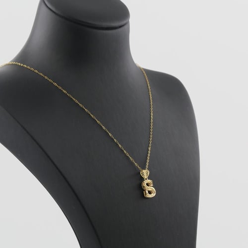 عقد ذهب حرف S صغير - عيار 21