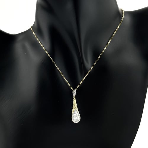 عقد ذهب تصميم الماس من تشكيلة أكسترا - عيار18