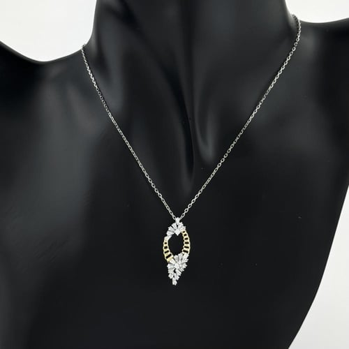 عقد ذهب تصميم الماس من تشكيلة أكسترا - عيار18