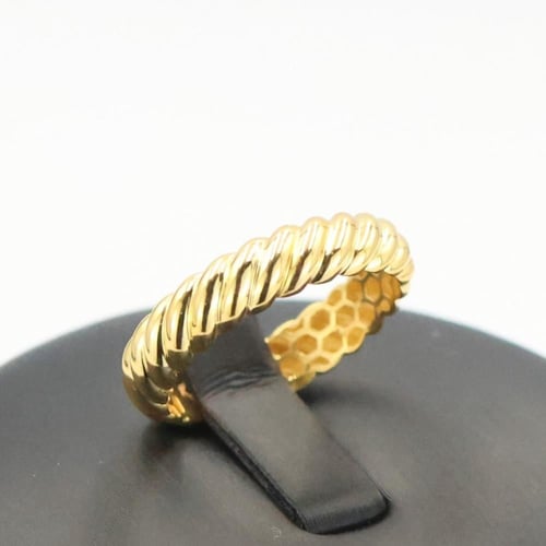 دبلة ذهب كلاسيكية متعرجة - عيار 21