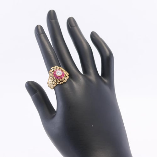 خاتم ذهب ازهار مع قصات باقيت بنفسجي - عيار 21