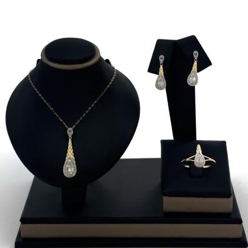 نصف طقم ذهب تصميم الماس من تشكيلة أكسترا - عيار18