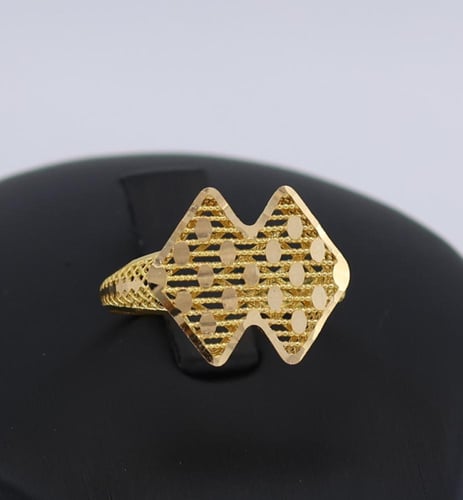 خاتم ذهب معين هندسي فخم - عيار 21