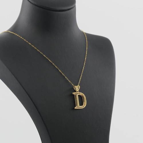 عقد ذهب حرف D - عيار 21