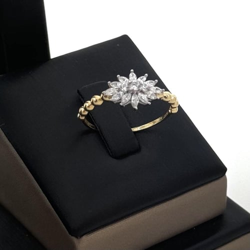 نصف طقم ذهب تصميم الماس من تشكيلة أكسترا - عيار18