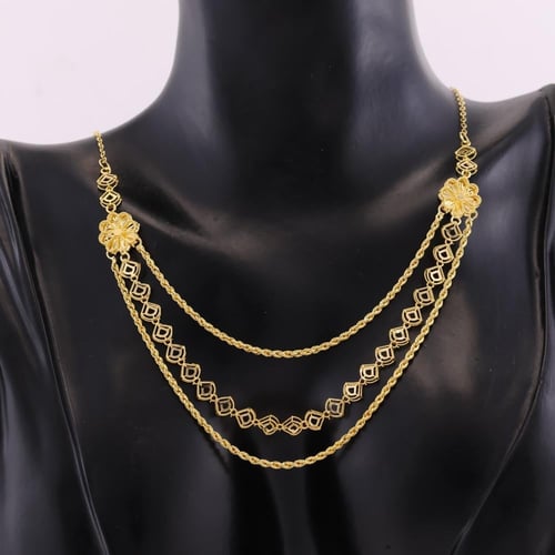 طقم ذهب ثلاثة ادوار مبرومين وترنقل ذهب الصافي - عي...