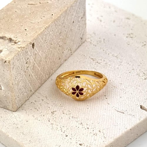 خاتم ذهب نقش وردة حمراء - عيار 21