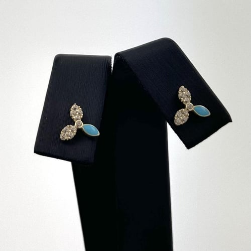 طقم ذهب اطفال ورد لون الميناء وقصات بارونيز - عيار...