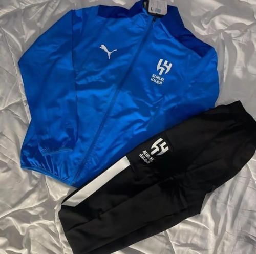 طقم الهلال الجديد