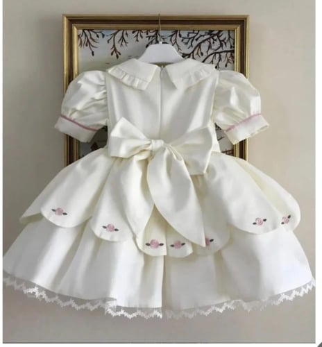 فستان العيد مطرز