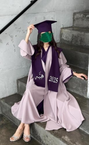عبايات تخرج طقم كامل