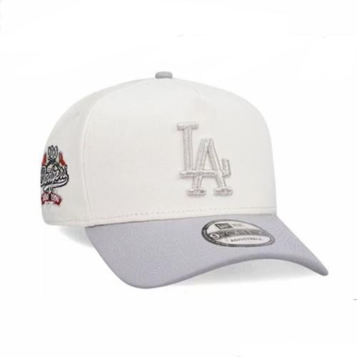 كاب نيو ايرا قماش بيج - رمادي بتطريز رمادي