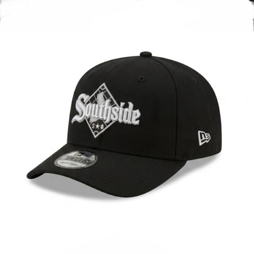 كاب Southside أسود بتطريز أبيض