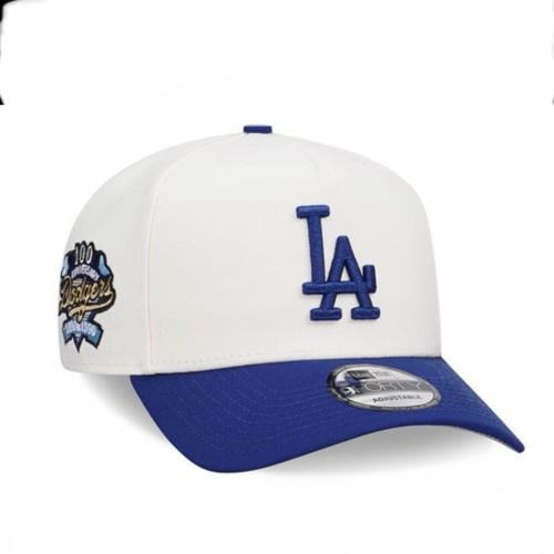 كاب نيو ايرا قماش أبيض - أزرق بتطريز أزرق