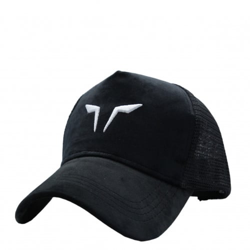 كاب سكوات وولف مخمل اسود بتطريز ابيض