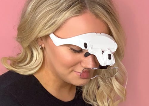 نظارة مكبرة || Magnifying Glasses