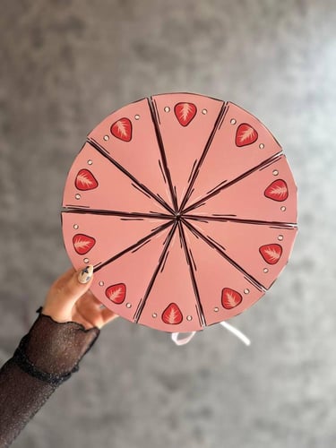 تورتة توزيعات للأعياد والمناسبات – 9 قطعة