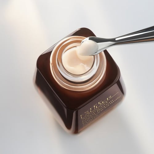 مستحضر ليلي متطور معالج للعيون معزز بتكنولوجيا مات...