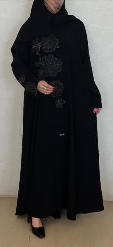 عبايه شك فخمه