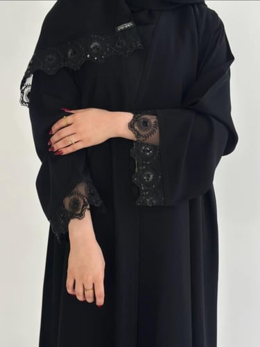 عبايه شك ناعم بالكم مع طرحه