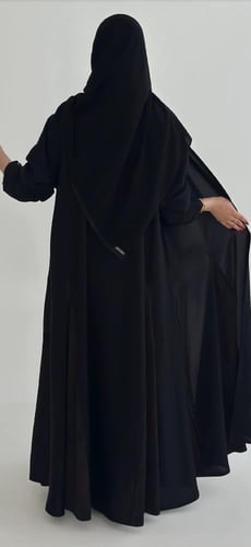 عبايه كلوش شيك