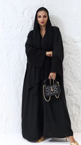 عباية كريب مع حرير كويتي