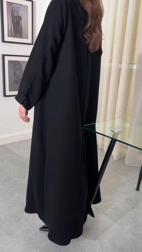 عبايه عمليه ناعمه