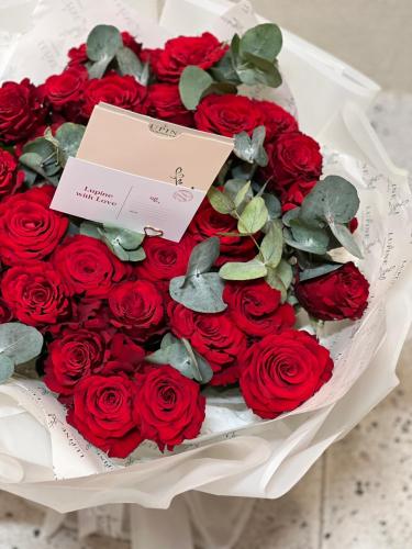 بوكيه جوري احمر