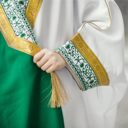 بشت اليوم الوطني بناتي بالاسم