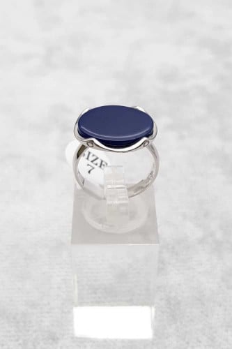 خواتم رجالي - خاتم ملكي فضه عيار 925 كحلي بيضاوي