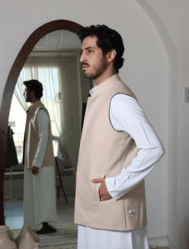 سديري جوخ دبل فيس اسود وبيج
