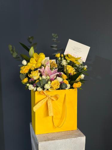 تنسيق عقد من سواروفسكي