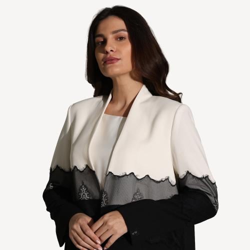 AB0030 – عباية بليزر دانتيل اسود و ابيض