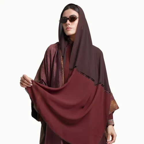 AB0145 – عباية بشت مع فستان عنابي