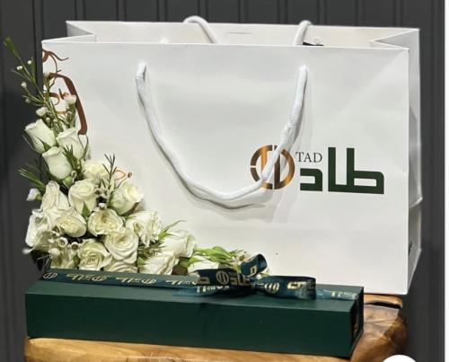 ورد على كيس براند